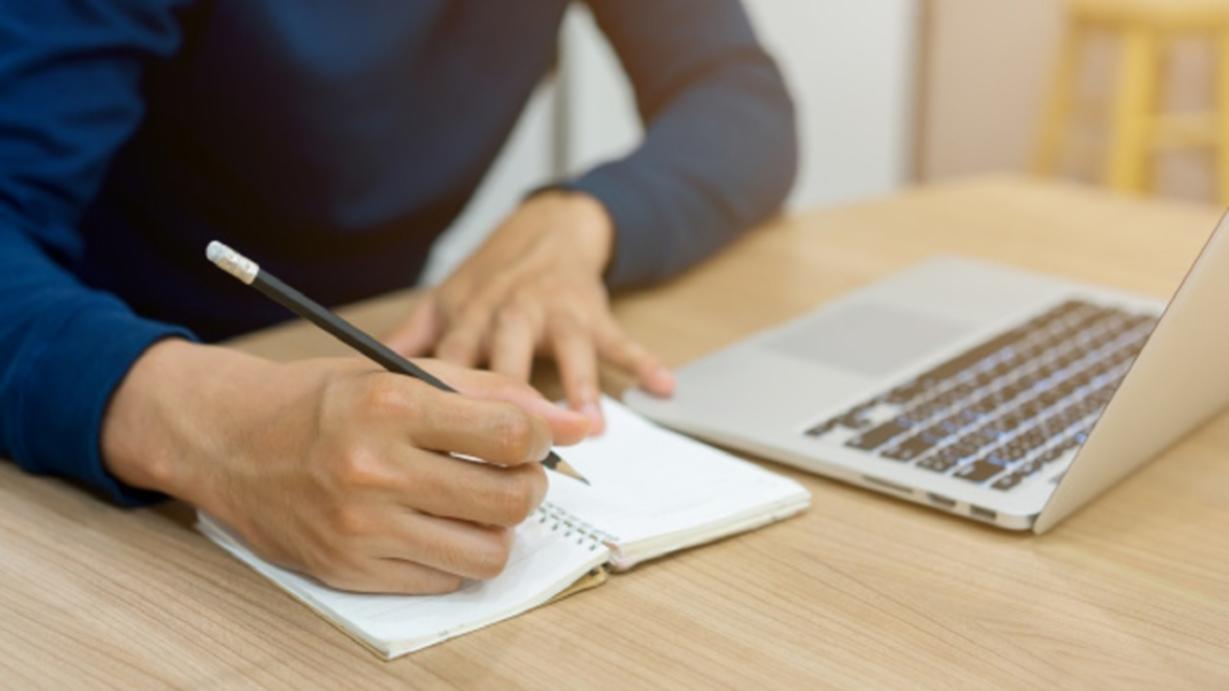 Presentación de resultados de investigación de fraude financiero